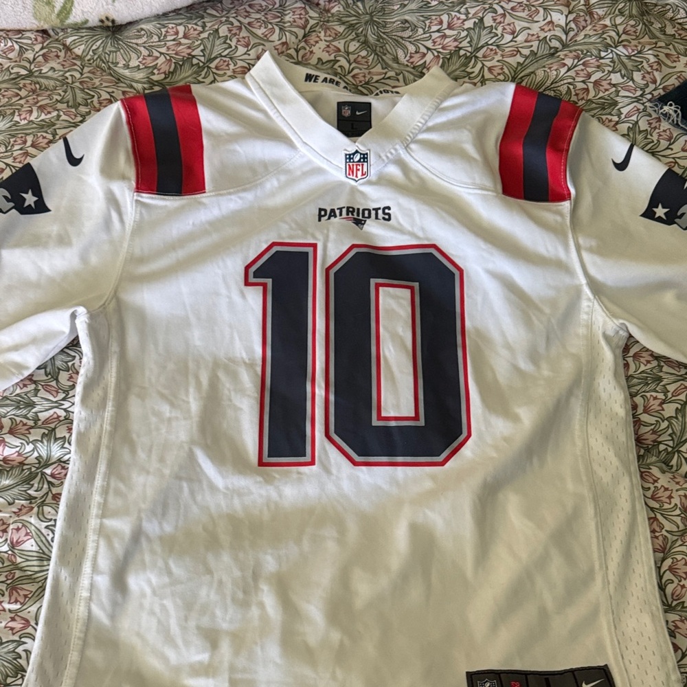 Nike White Patriots #10 Football Jersey with Navy and Red Accents